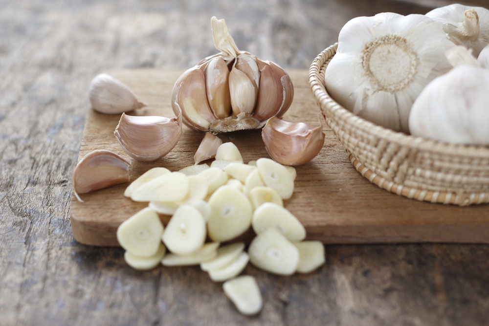 health benefits of garlic for men